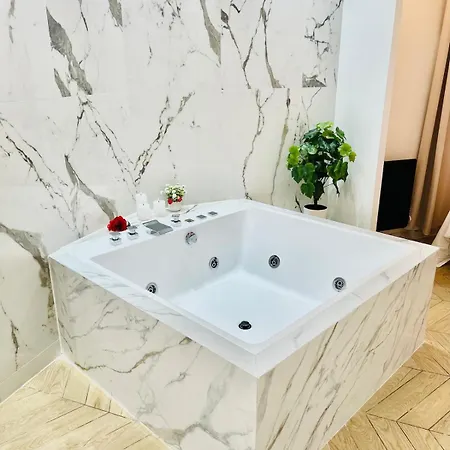Les Secrets De La Romance Apartment